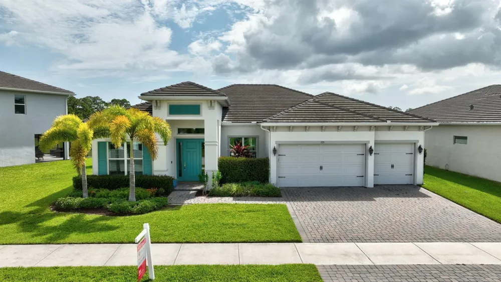 735 SW PENNFIELD TERRACE Stuart, FL 34997