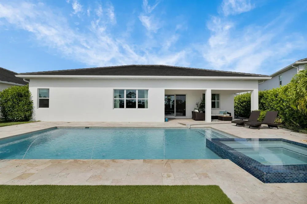 735 SW PENNFIELD TERRACE Stuart, FL 34997
