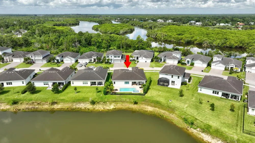 735 SW PENNFIELD TERRACE Stuart, FL 34997