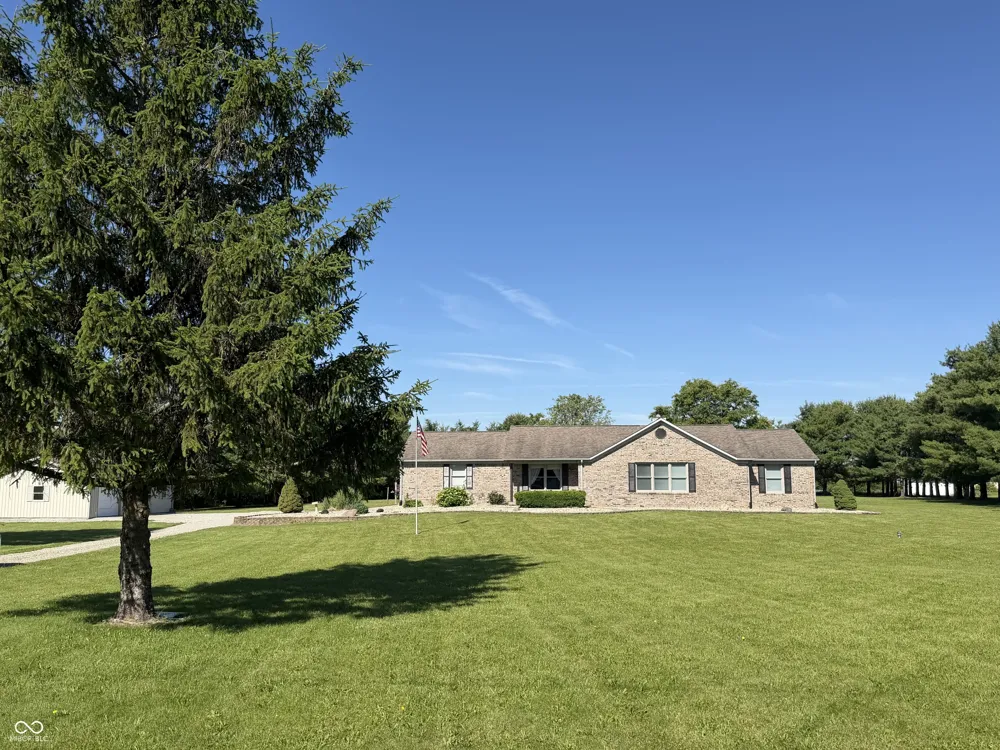 1136 Holmes Road Lebanon, IN 46052