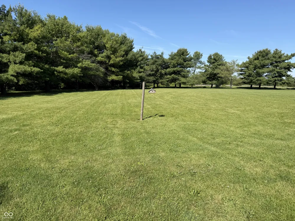 1136 Holmes Road Lebanon, IN 46052