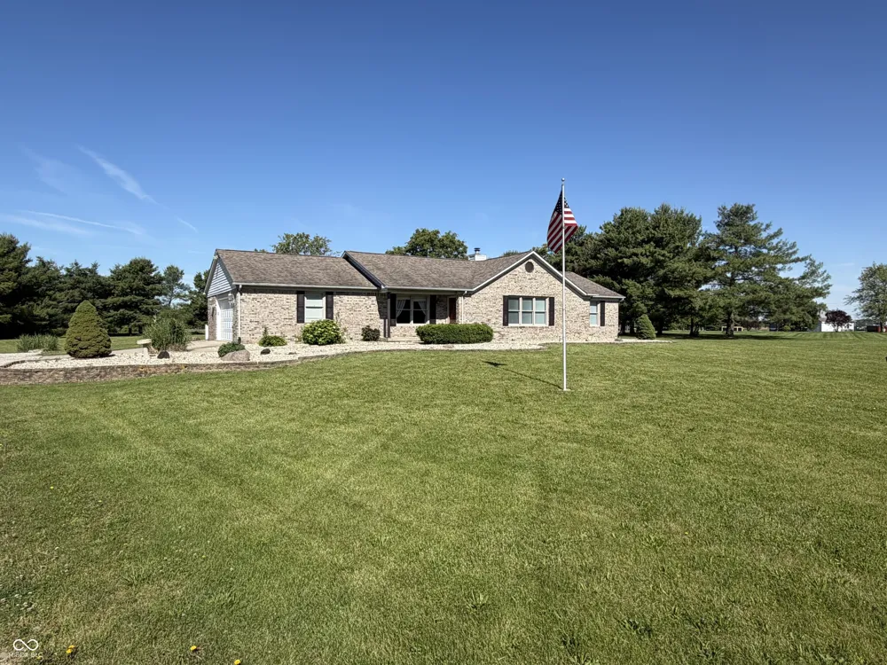 1136 Holmes Road Lebanon, IN 46052