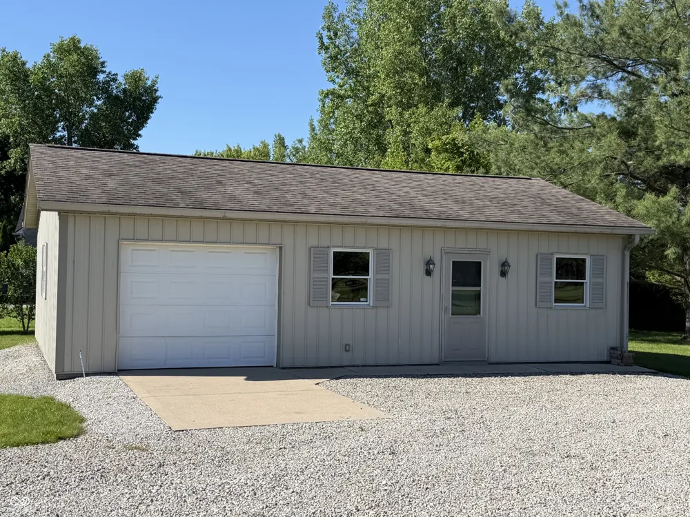 1136 Holmes Road Lebanon, IN 46052