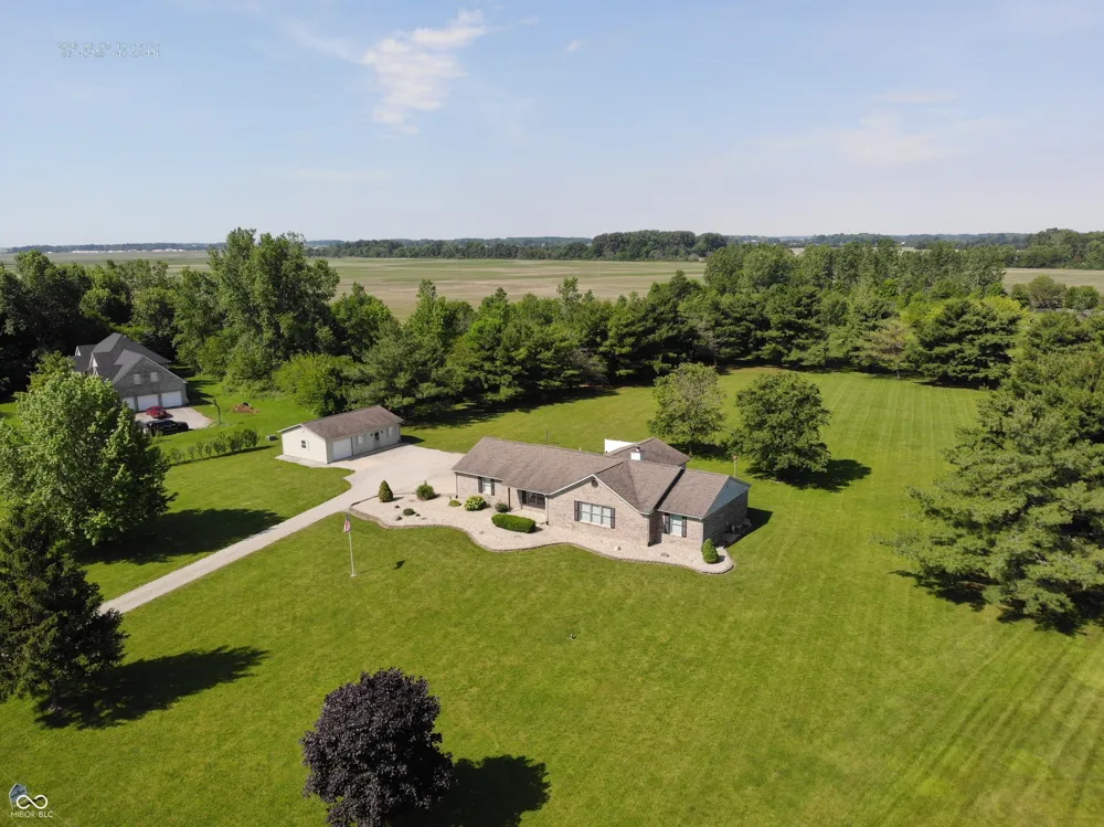 1136 Holmes Road Lebanon, IN 46052