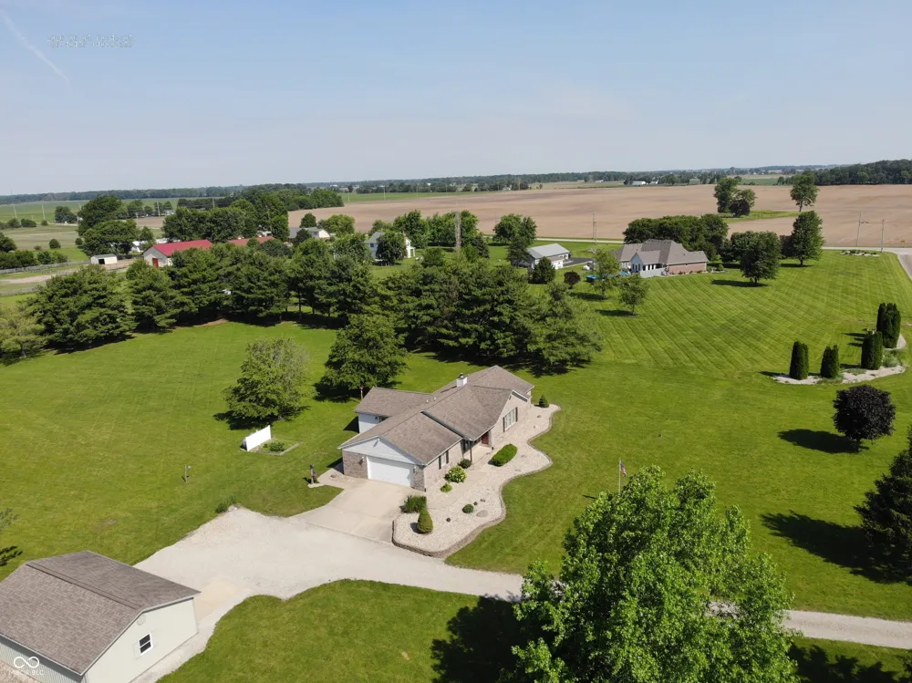 1136 Holmes Road Lebanon, IN 46052