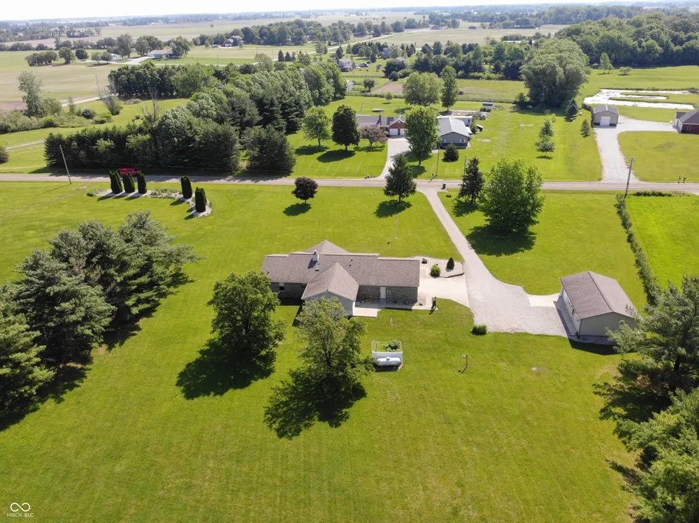 1136 Holmes Road Lebanon, IN 46052