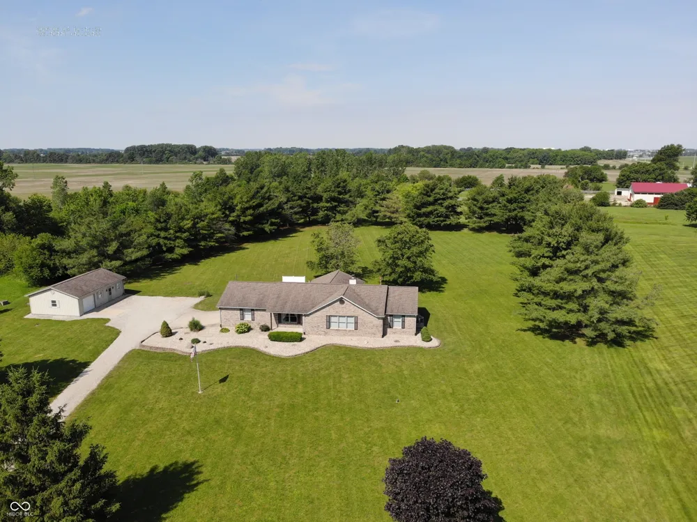 1136 Holmes Road Lebanon, IN 46052