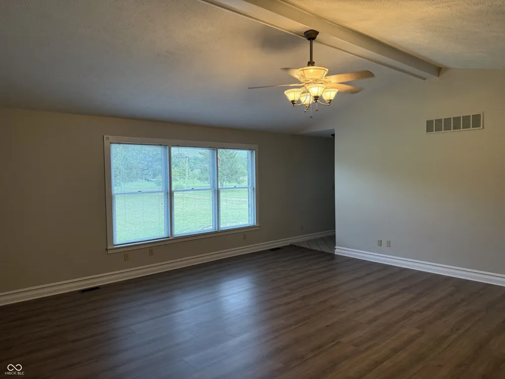 1136 Holmes Road Lebanon, IN 46052