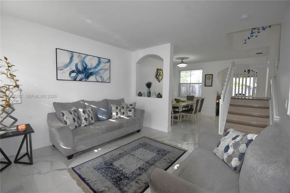 3818 SW 171st Ter Miramar, FL 33027