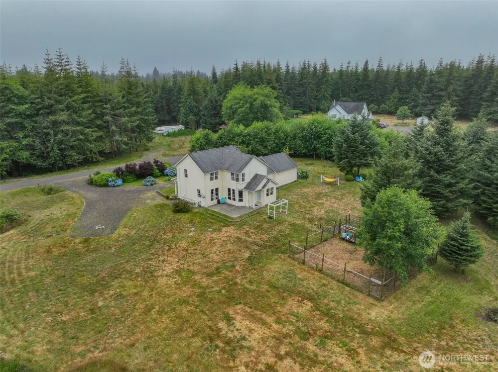 36 Daring Lane Aberdeen, WA 98520