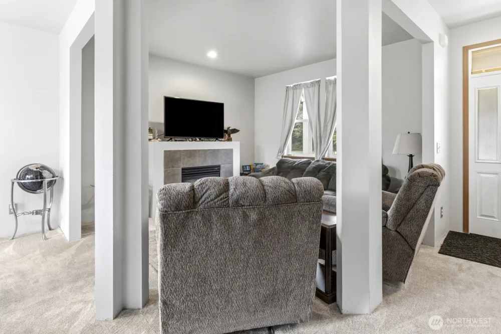 36 Daring Lane Aberdeen, WA 98520