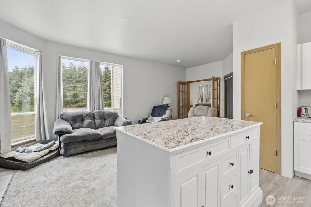 36 Daring Lane Aberdeen, WA 98520