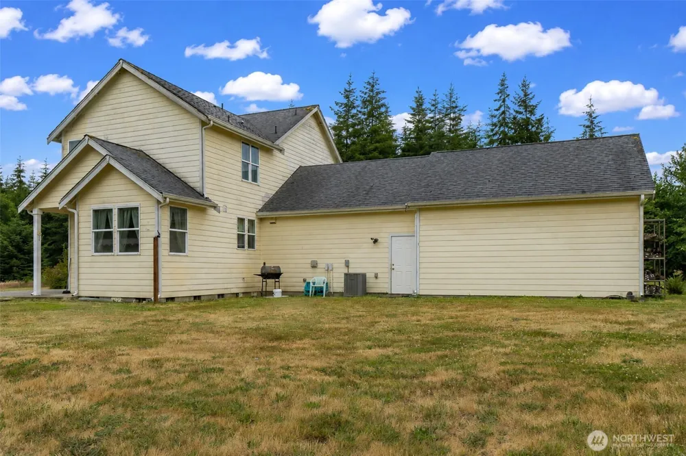 36 Daring Lane Aberdeen, WA 98520
