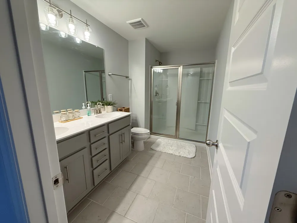 221 Holywell Dr Gallatin, TN 37066