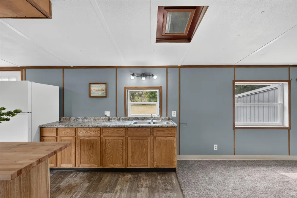 15819 Lincoln Street Coral, MI 49322