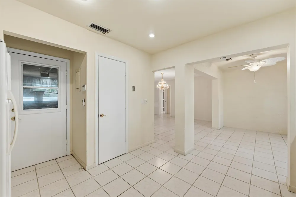 4675 ROBINWOOD CIRCLE #A Boynton Beach, FL 33436