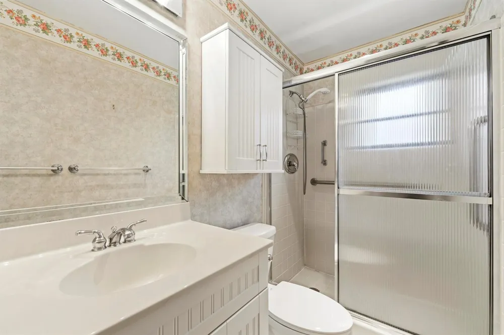 4675 ROBINWOOD CIRCLE #A Boynton Beach, FL 33436