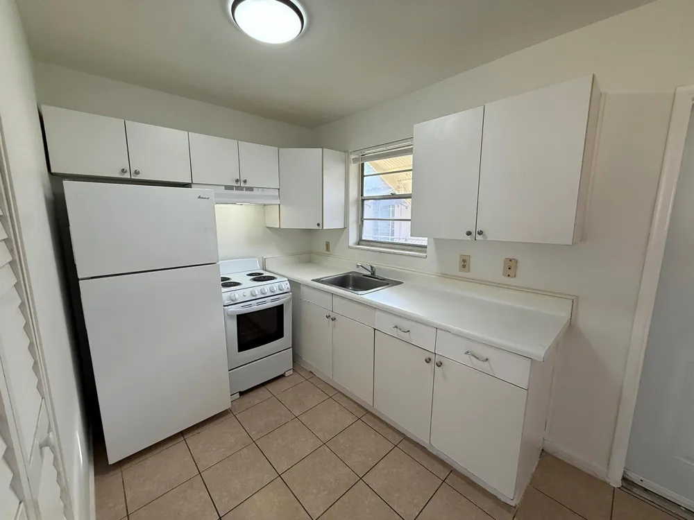 2915 JACKSON STREET #12 Hollywood, FL 33020