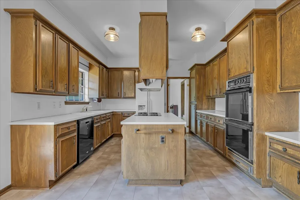 3115 S Delaware Place Tulsa, OK 74105