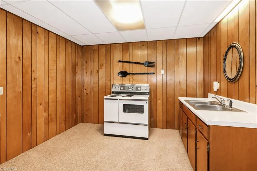 107 Augusta Drive Statesville, NC 28625