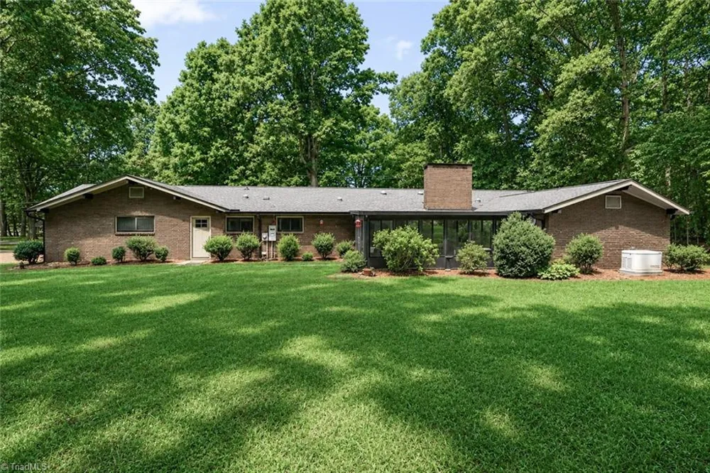 107 Augusta Drive Statesville, NC 28625