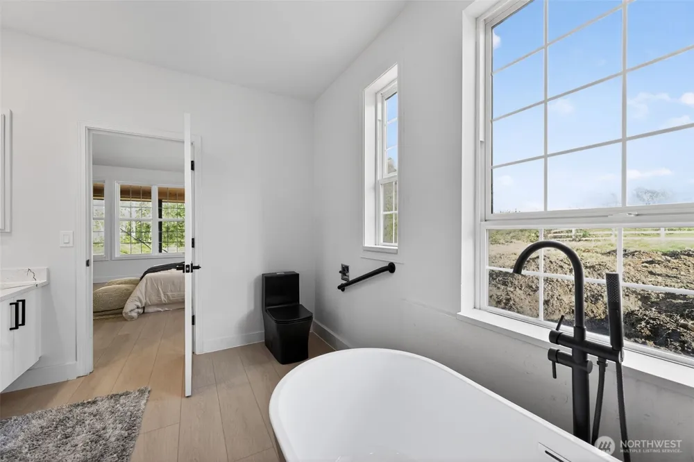 31728 SE Issaquah Fall City Road Fall City, WA 98024