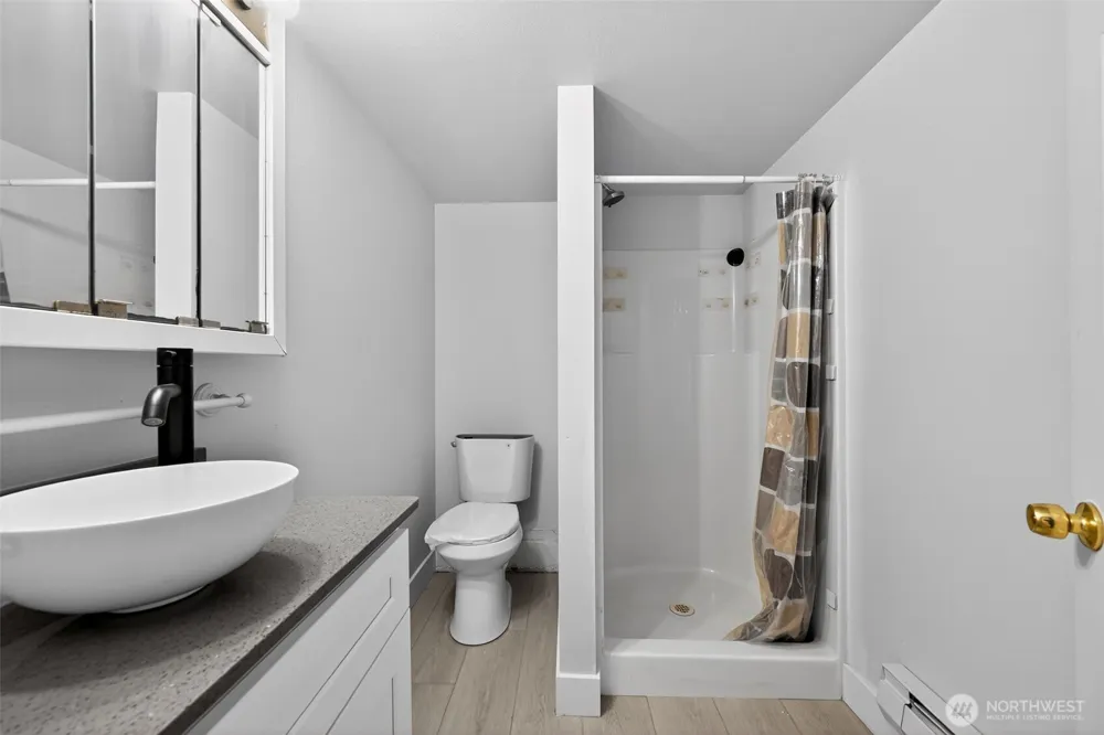 31728 SE Issaquah Fall City Road Fall City, WA 98024