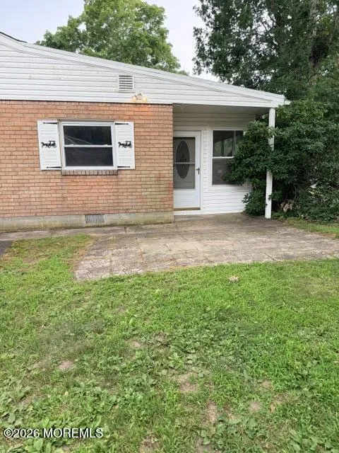 14 Willow Street #B