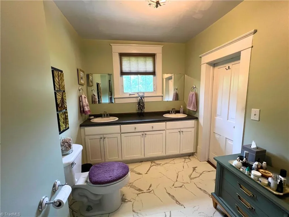 507 9th Street North Wilkesboro, NC 28659