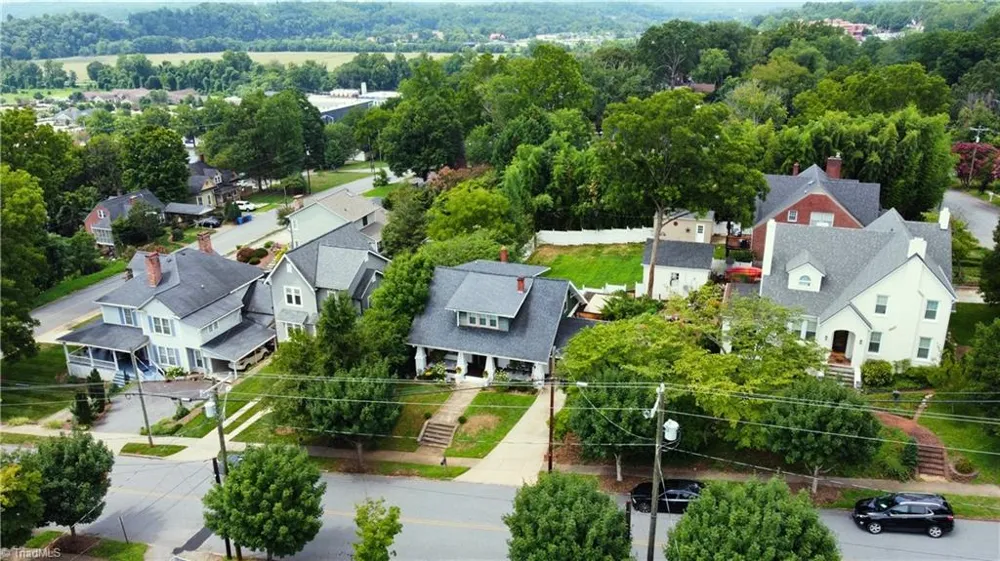507 9th Street North Wilkesboro, NC 28659