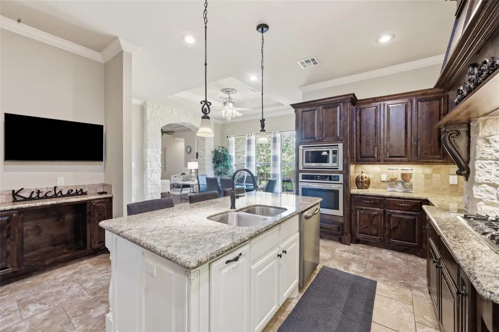 103 King Palms Way Lumberton, TX 77657