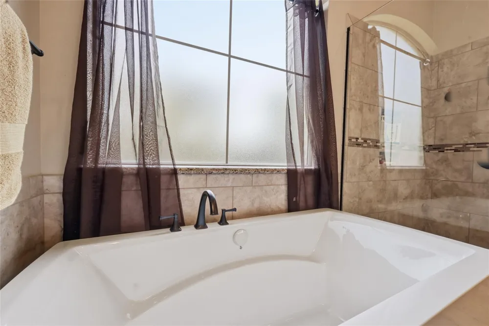 103 King Palms Way Lumberton, TX 77657