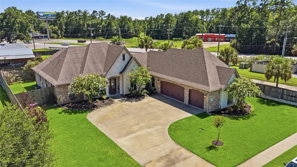 103 King Palms Way Lumberton, TX 77657