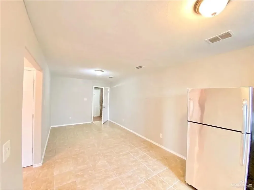 624 W Santa Rosa Avenue Edcouch, TX 78538