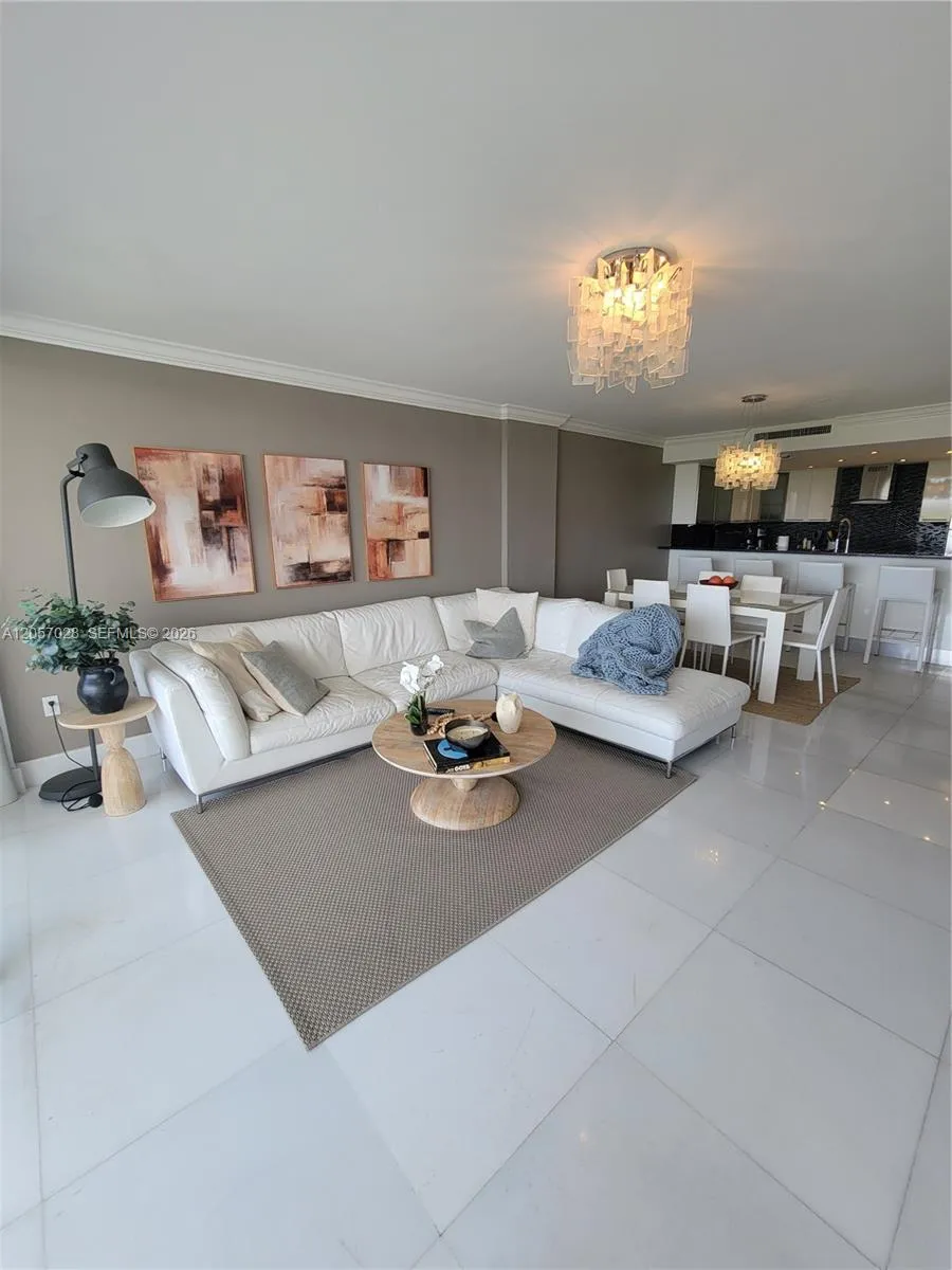 199 Ocean Lane Dr #1206 Key Biscayne, FL 33149