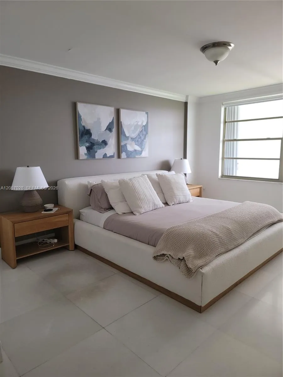 199 Ocean Lane Dr #1206 Key Biscayne, FL 33149
