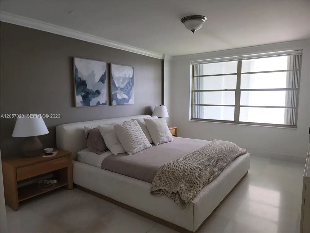 199 Ocean Lane Dr #1206 Key Biscayne, FL 33149