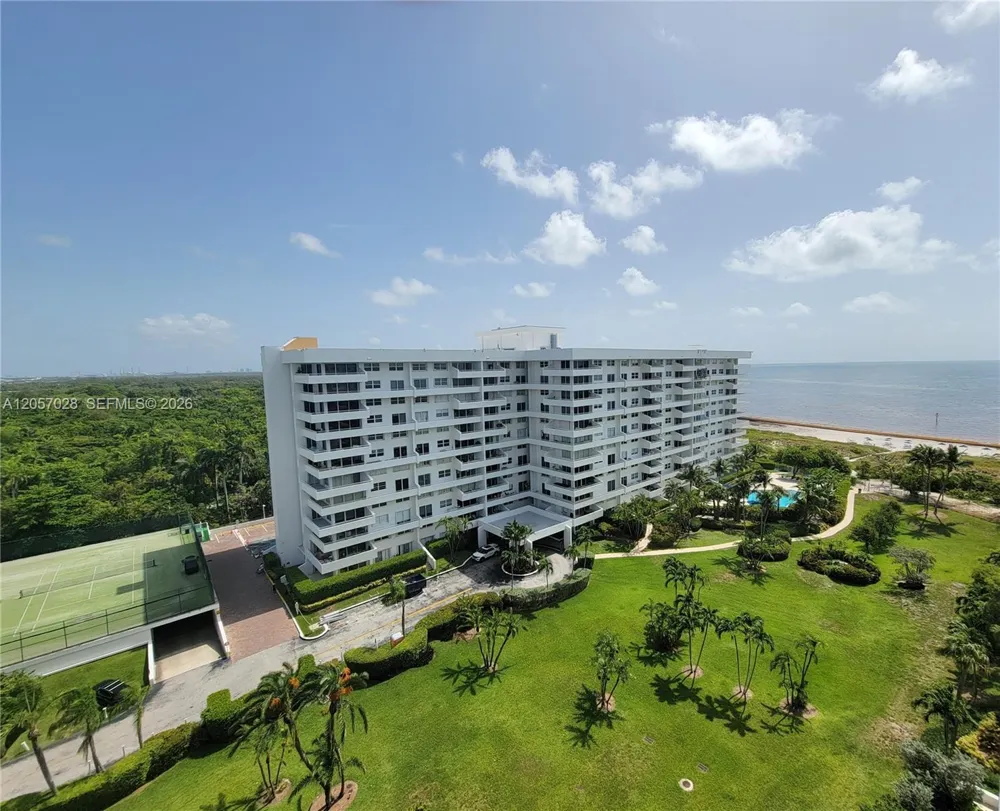 199 Ocean Lane Dr #1206 Key Biscayne, FL 33149