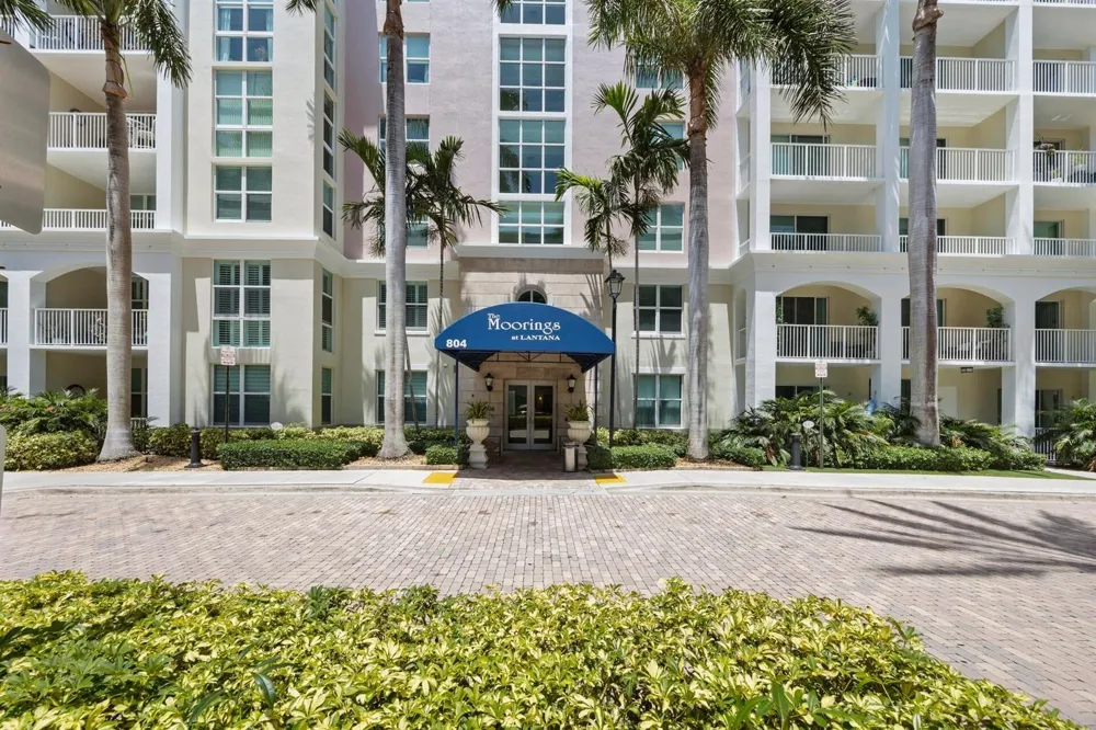 804 E WINDWARD WAY #621 Lantana, FL 33462
