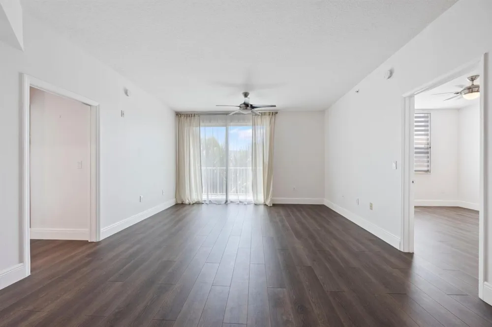 804 E WINDWARD WAY #621 Lantana, FL 33462
