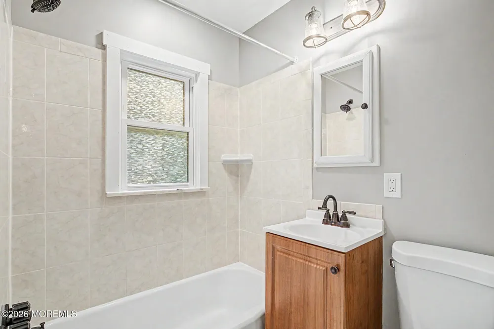 26 Frenchs Lane Tuckerton, NJ 08087