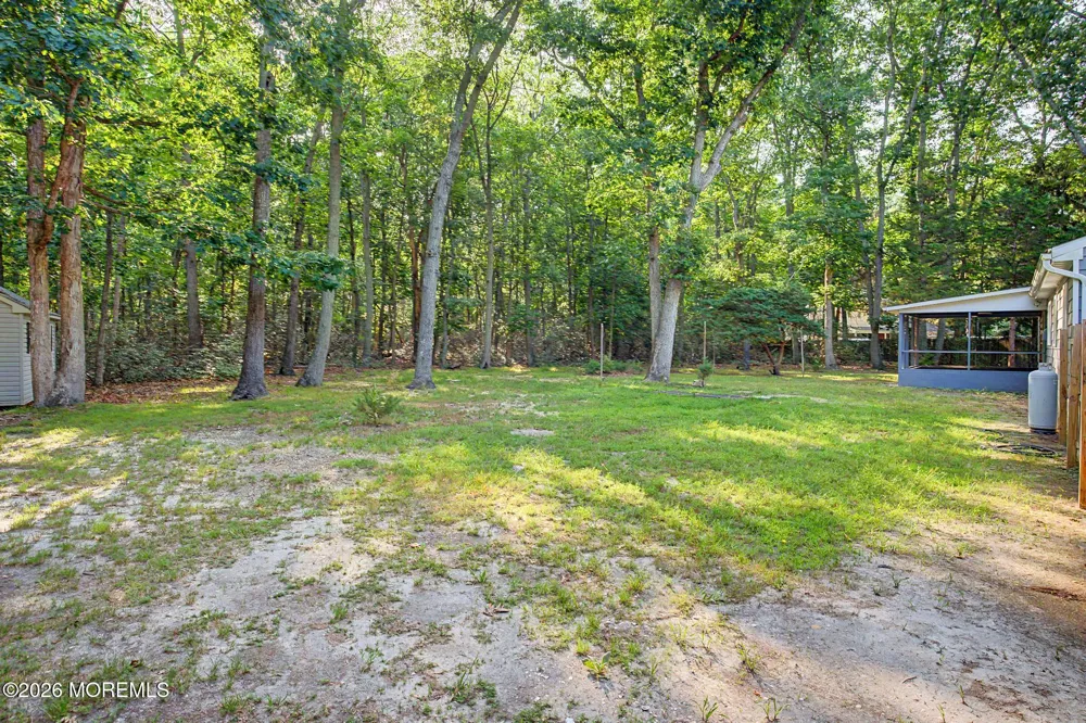 26 Frenchs Lane Tuckerton, NJ 08087