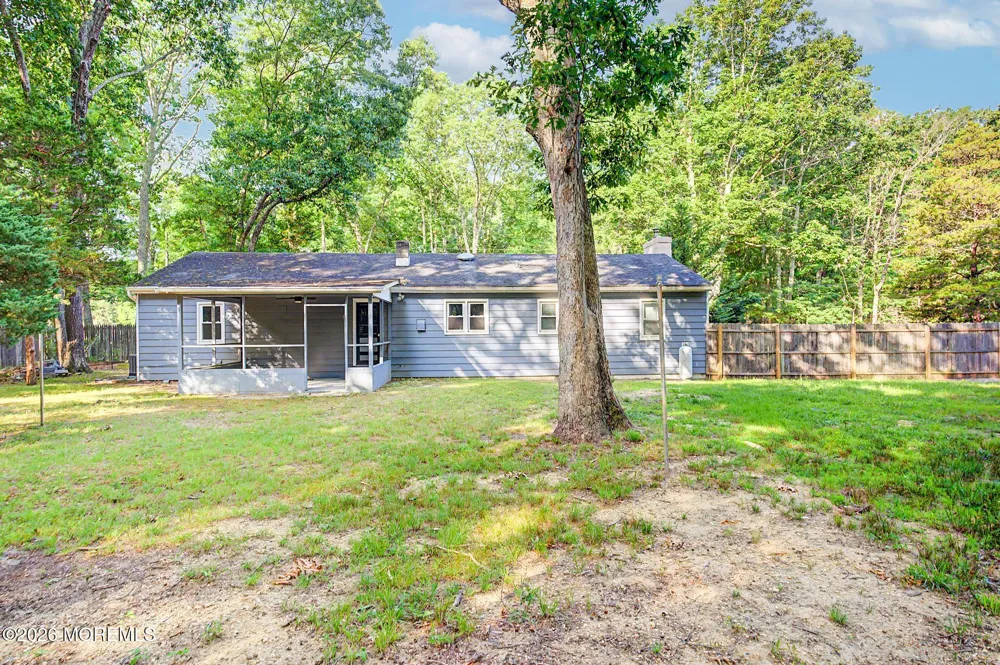 26 Frenchs Lane Tuckerton, NJ 08087
