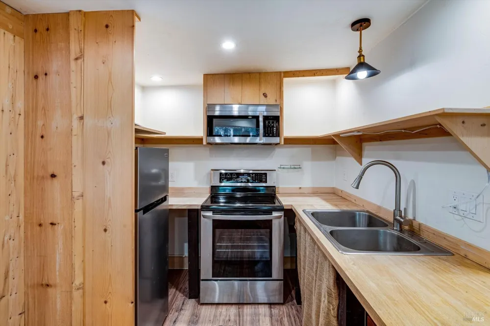 4350 Cazadero Highway Cazadero, CA 95421