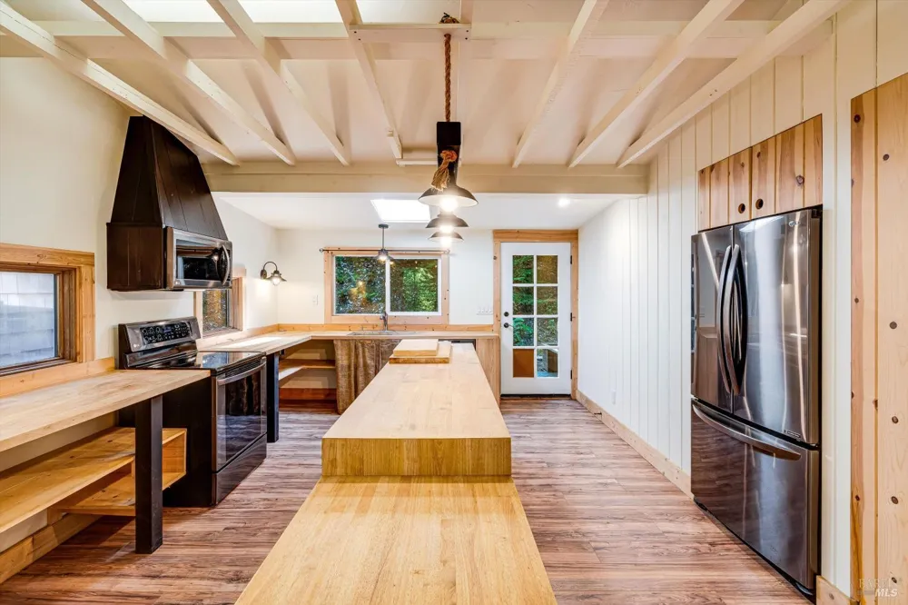 4350 Cazadero Highway Cazadero, CA 95421
