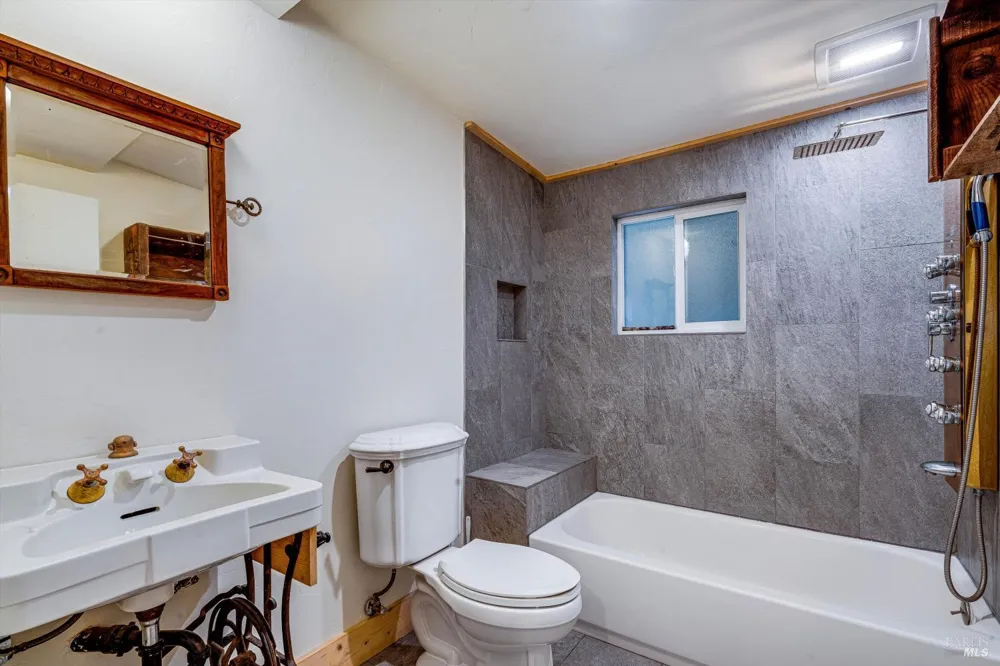 4350 Cazadero Highway Cazadero, CA 95421