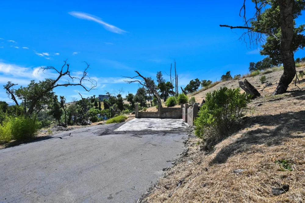 1400 Michele Lane Santa Rosa, CA 95404