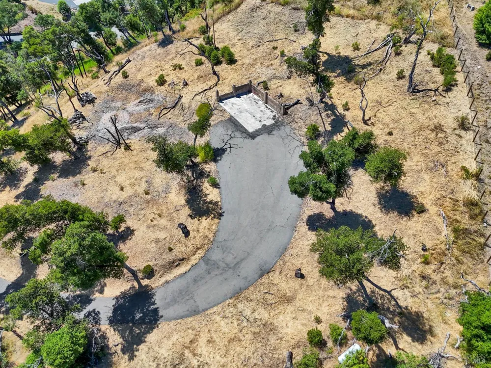 1400 Michele Lane Santa Rosa, CA 95404