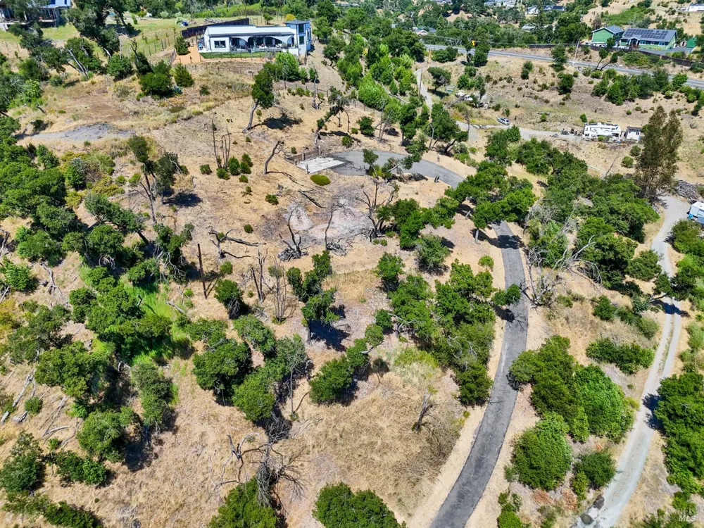 1400 Michele Lane Santa Rosa, CA 95404