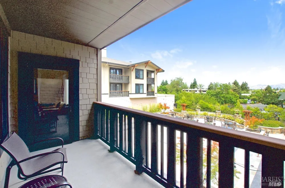 1314 Mckinstry Street ##2083 Napa, CA 94559